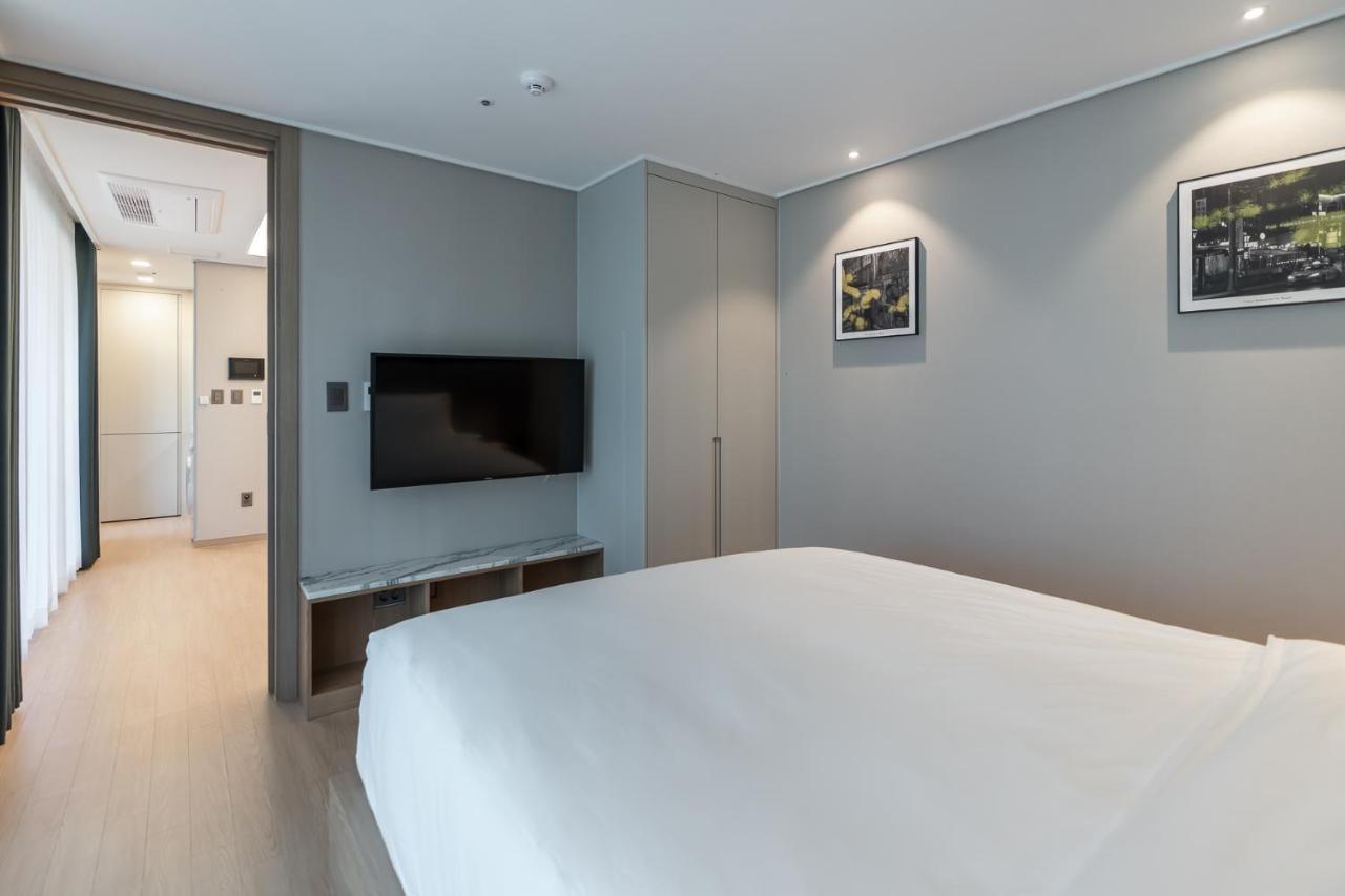 D Ov Haeundae Hotel Μπουσάν Εξωτερικό φωτογραφία