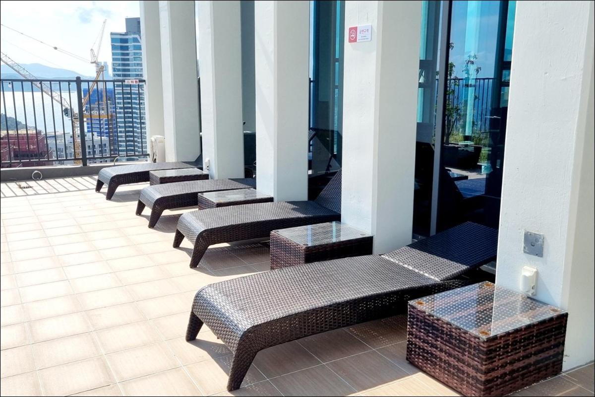 D Ov Haeundae Hotel Μπουσάν Εξωτερικό φωτογραφία
